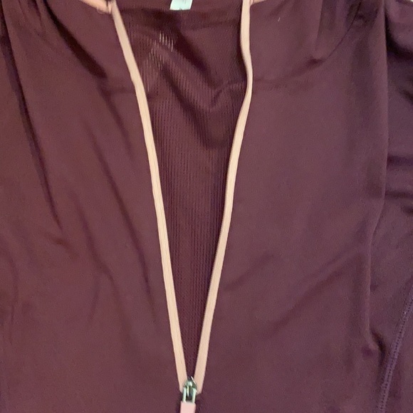 Fabletics lightweight hoodie - Picture 2 of 4
